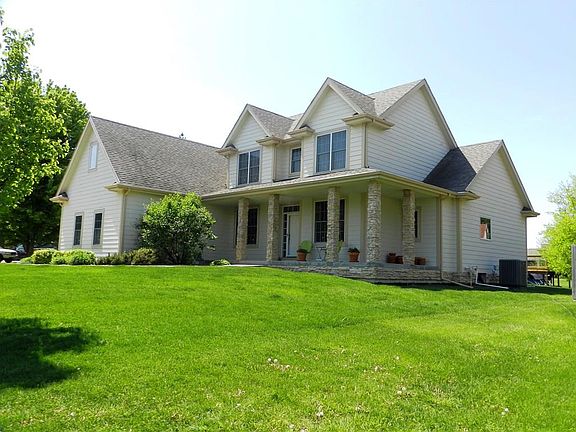 2nd image of 8998 NW Beaver Dr