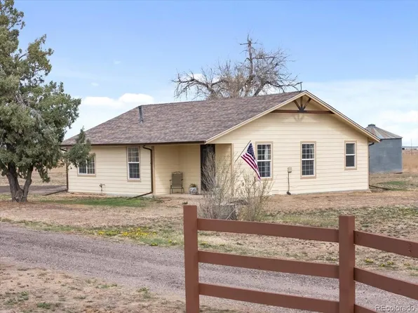 2891 S County Road 157, Strasburg, CO 80136