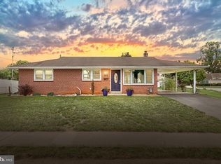 736 Gunnison Rd, York, PA 17404