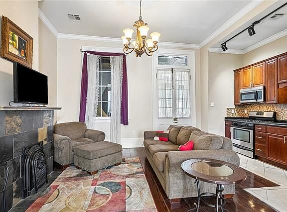 3rd image of 717 Toulouse St #3