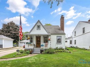 3319 Mapleway Dr, Toledo, OH 43614