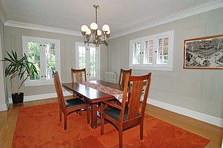 4th image of 1125 Linden Ave