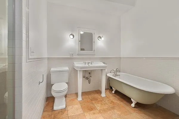 Sold by Town Residential | media 5