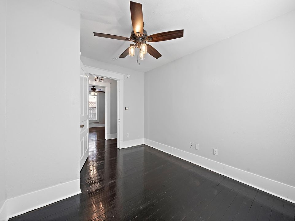 1st image of 1012 Broadway St #1