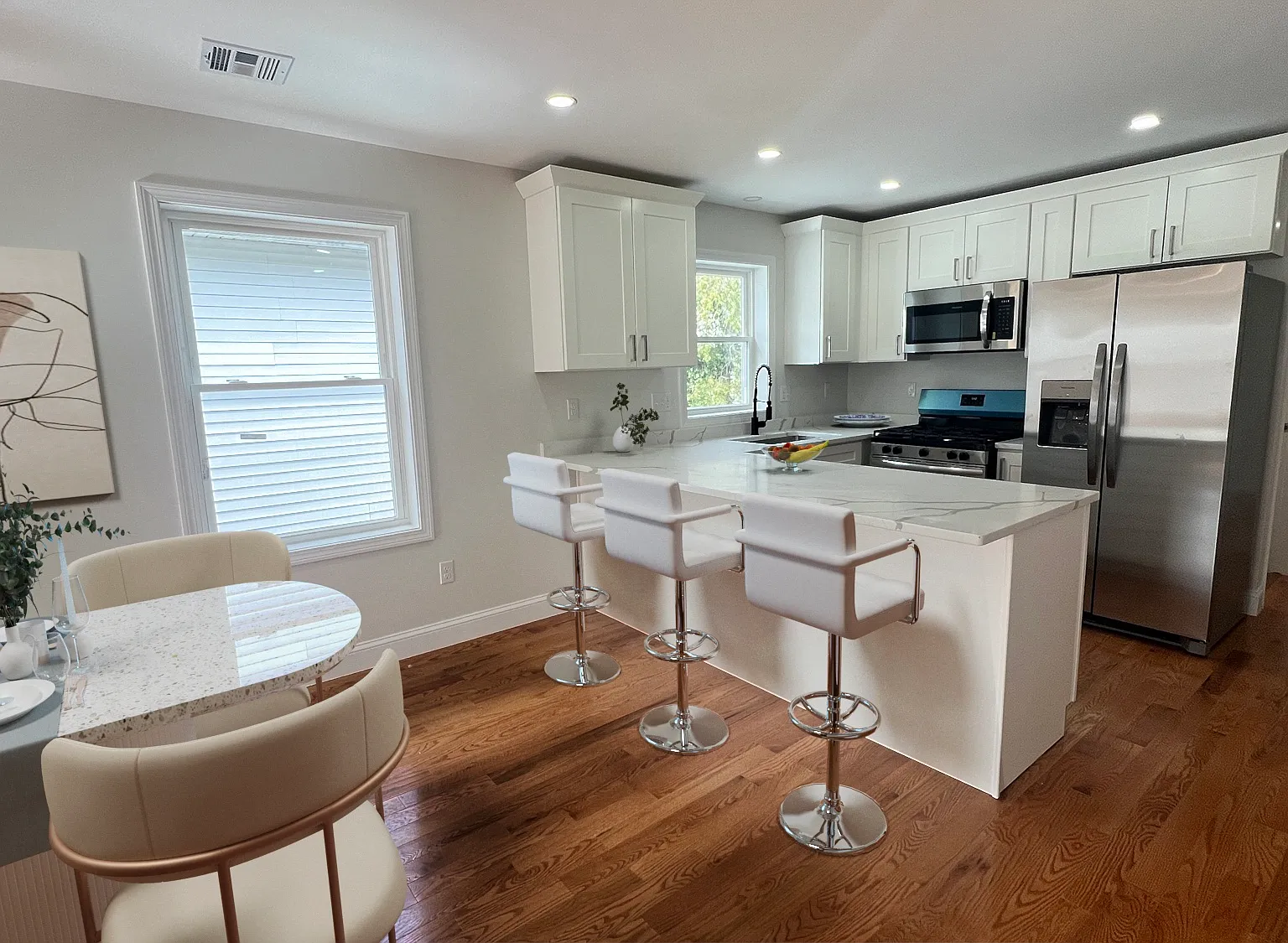67 Taylor St — Photo 2