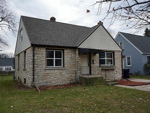 2nd image of 928 Sherman Ave
