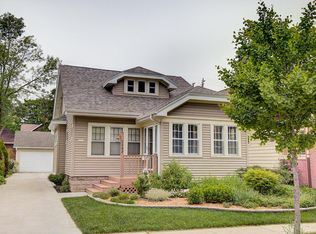 2243 N 68th St, Wauwatosa, WI 53213