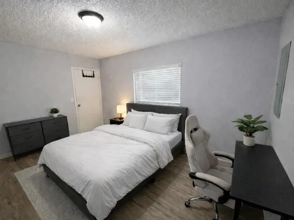 (undisclosed Address), Jacksonville, FL 32210