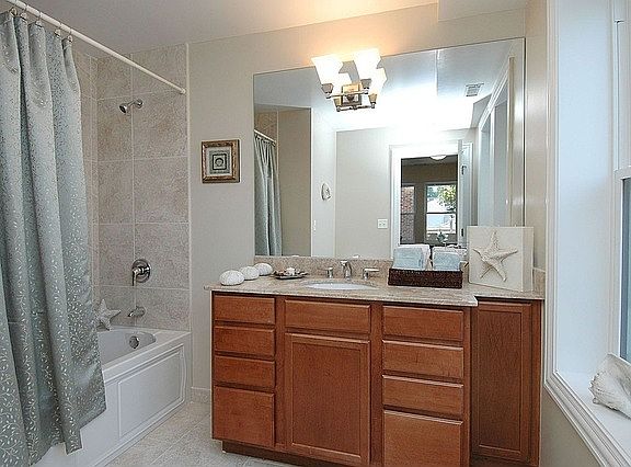 5th image of 6058 N Paulina St #3S