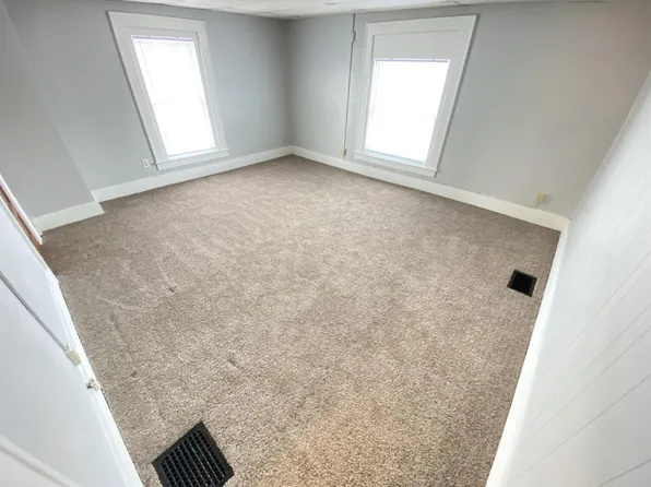 424 N Main St #C, Bellefontaine, OH 43311