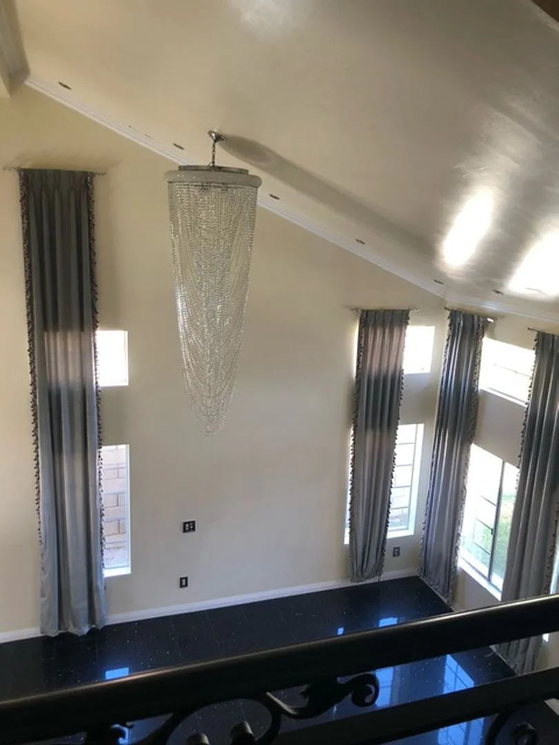 Absolutely stunning, decked out pool home in Corona won't last! — Photo 4