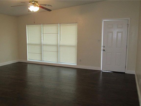 4th image of 5937 Beechmont Blvd