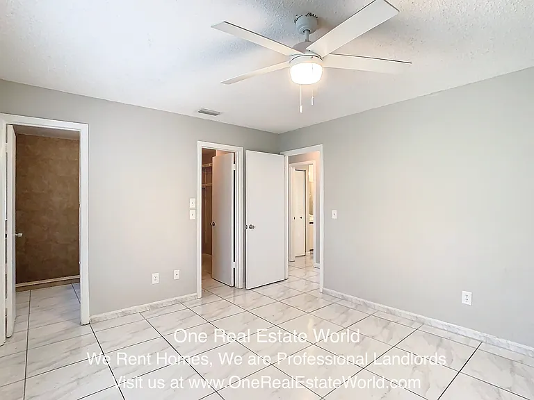 12929 Ohio Woods Ln — Photo 22