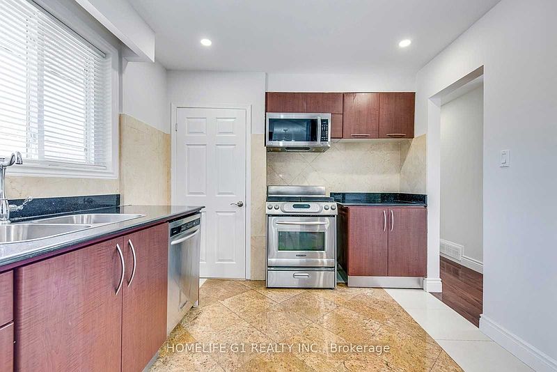 Mississauga House for rent - 3 Bedrooms — photo 6