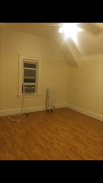 Building Photo 3