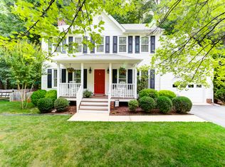 1213 Amber Forest Dr, Midlothian, VA 23114