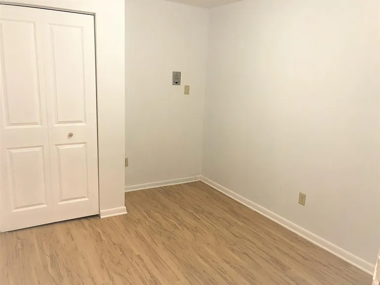 6350 Forward Ave #25 — Photo 18