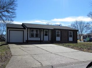 518 Potomac Dr, Arnold, MO 63010