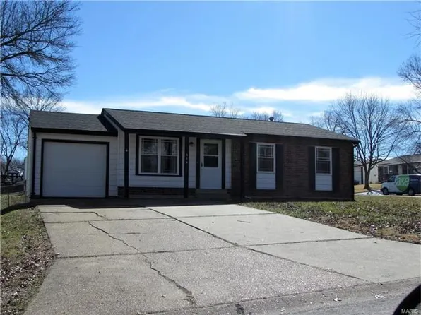 518 Potomac Dr, Arnold, MO 63010
