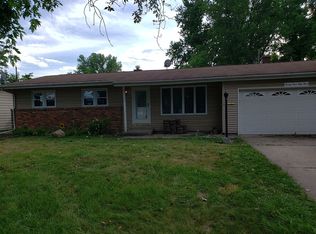 2454 Greenlawn Dr, Toledo, OH 43614