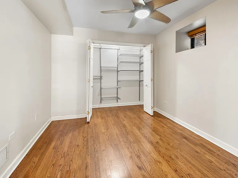 1420 W Erie St #1F — Photo 20