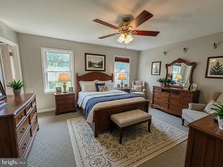 11 Hickory Ln — Photo 37