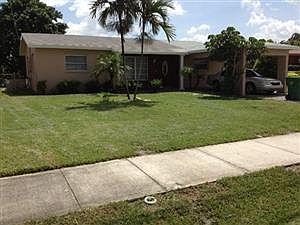 2nd image of 3250 NW 18th St