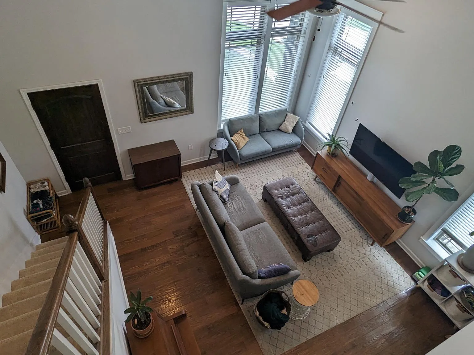 4 bed, 2.5 bath, 1830 sqft, $2,950 — Photo 3