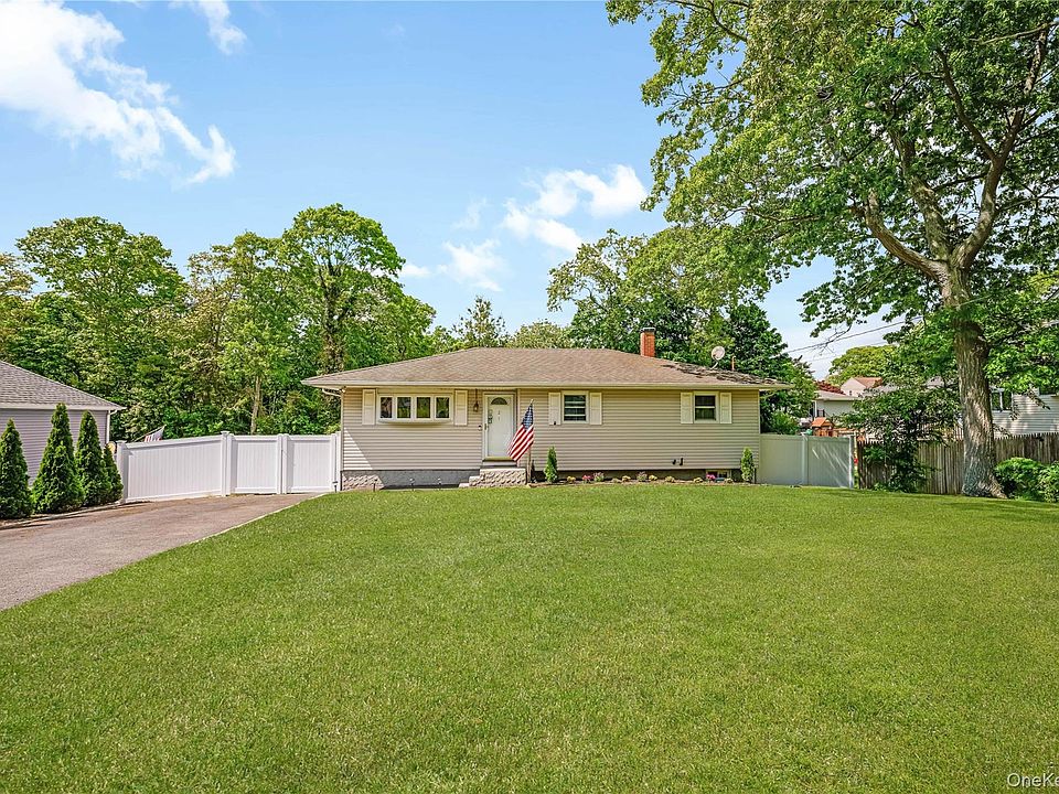 1st image of 21 Probst Drive