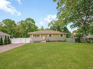 21 Probst Drive, Shirley, NY 11967