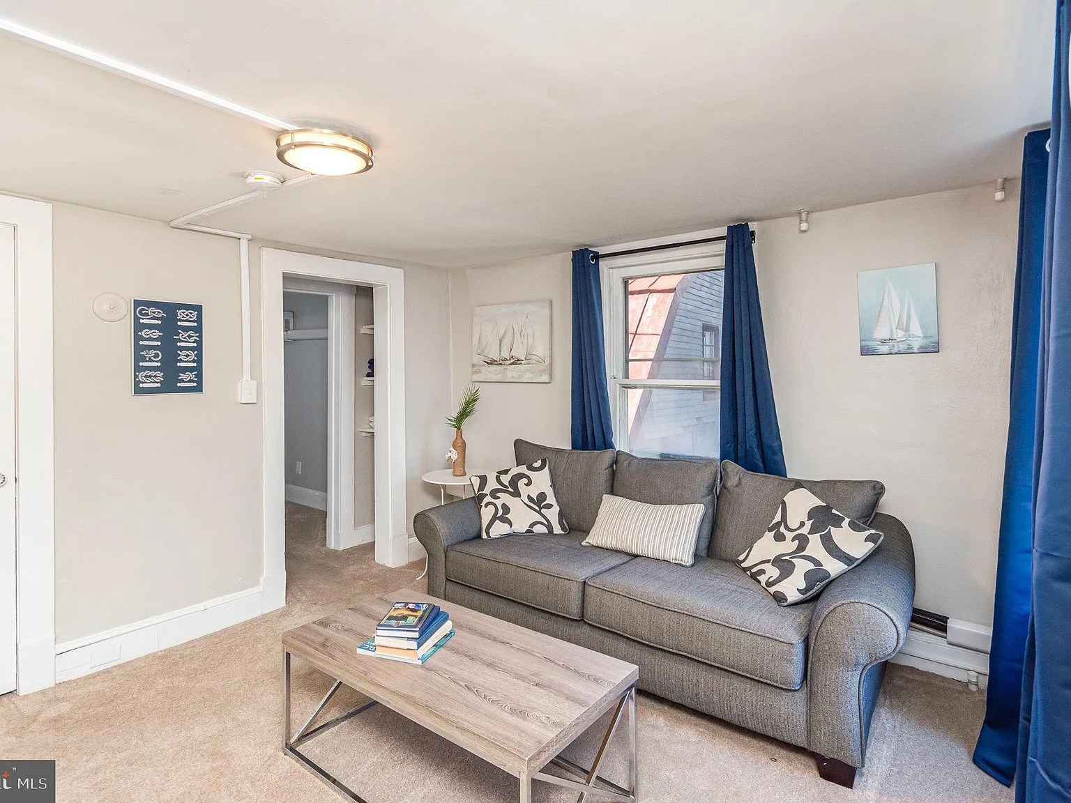1 bed, 600 sqft, $2,100 — Photo 4