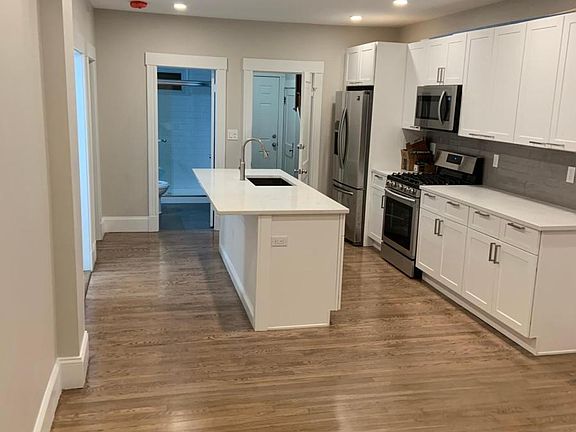 4th image of 46 Fox St #1