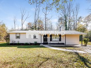 997 Kerr Rd, Moody, AL 35004