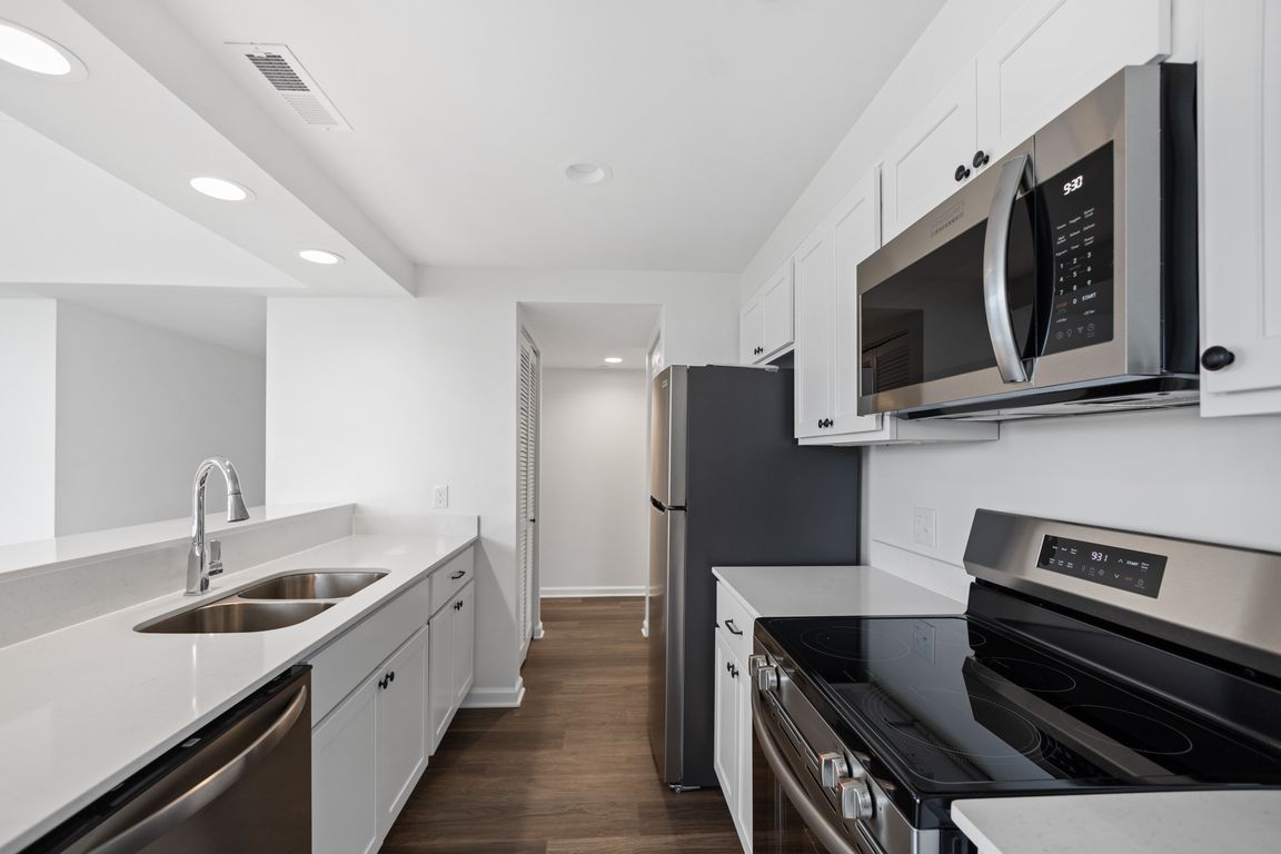 Newly Updated Apartment!