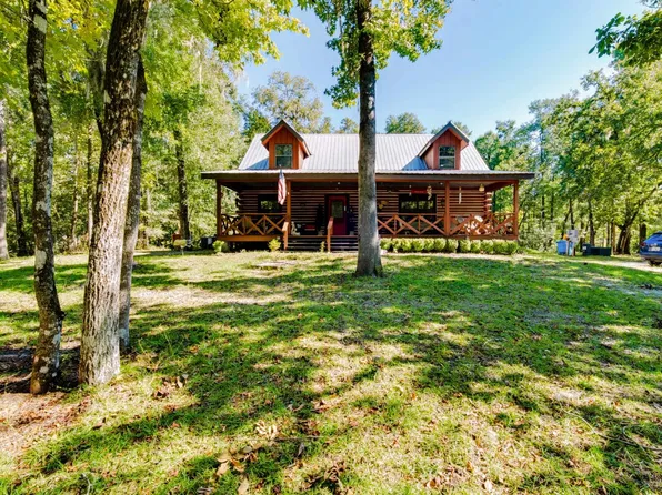 36 Log Cabin Rd, Crawfordville, FL 32327
