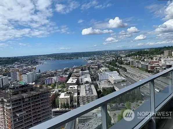 1808 Minor Avenue #2701, Seattle, WA 98101