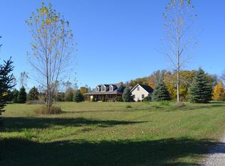 3270 S Vassar Rd, Vassar, MI 48768