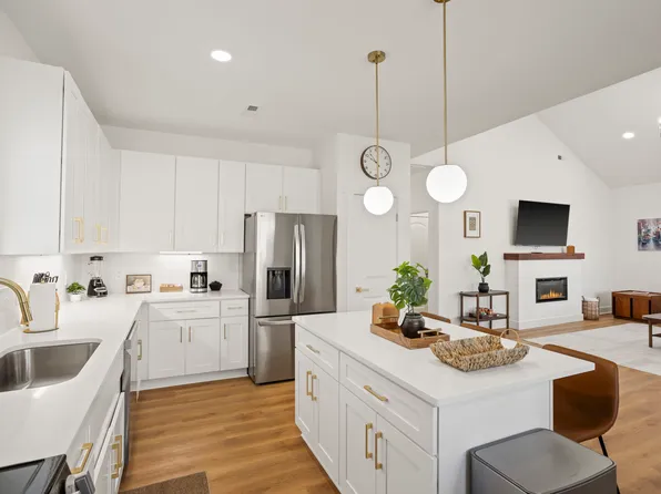 11 Shubuta Ct, Greenville, SC 29617