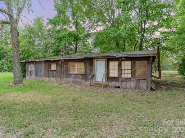 2437 Wilson Rd, Linwood, NC 27299