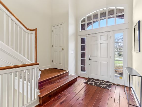 2nd image of 8110 Bounty Ct