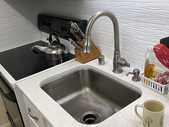 Quartz countertops