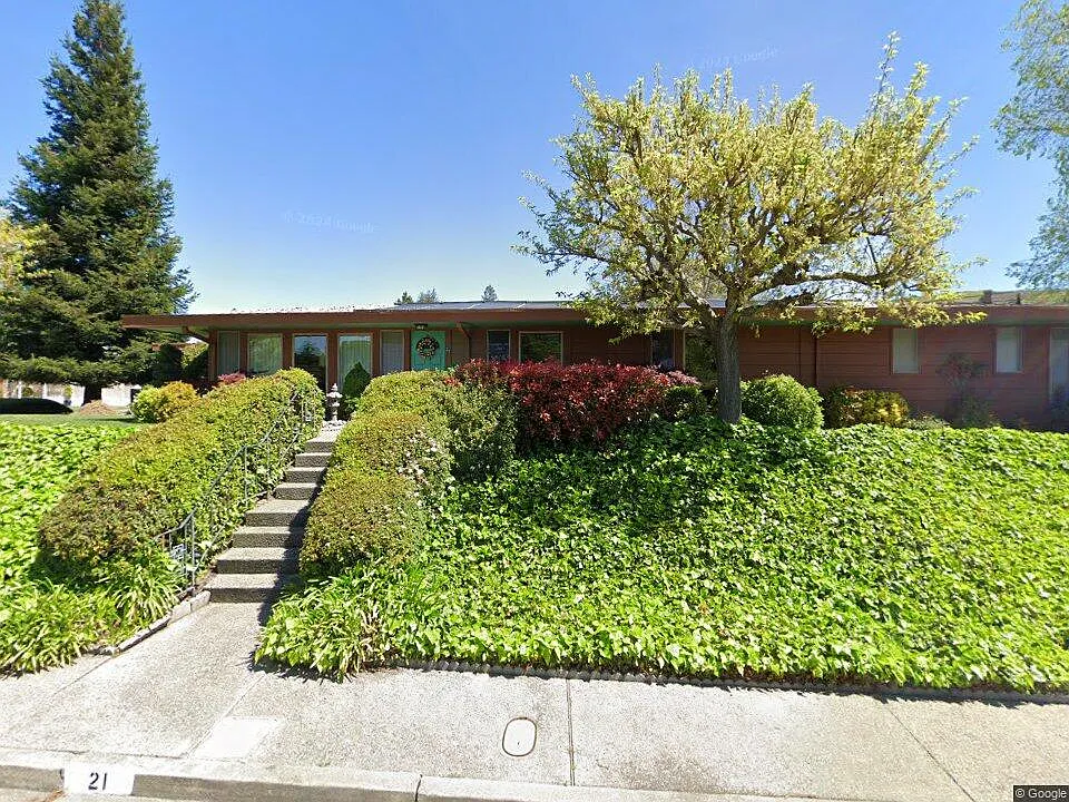 21 Freitas Dr