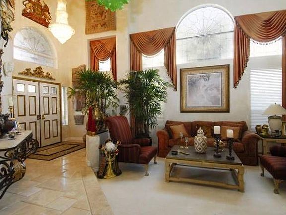 Custome windows and floor