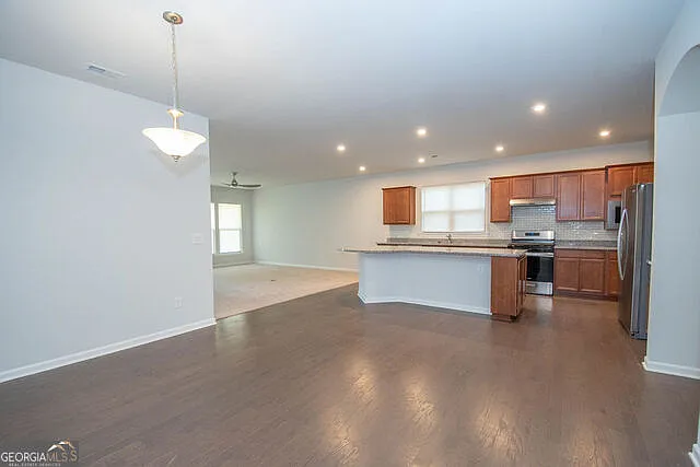 147 Soundview Trce — Photo 13