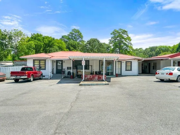 3158 Martha Berry Hwy NE, Rome, GA 30165