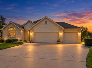 103 Matthew Cv, Auburn, IN 46706