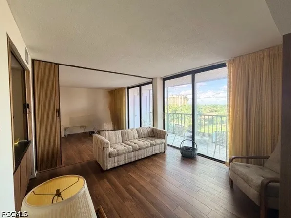 3490 N Key Dr APT 506, North Fort Myers, FL 33903