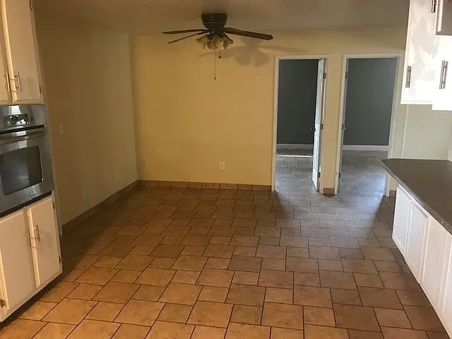 2716 Eric Ct — Photo 6