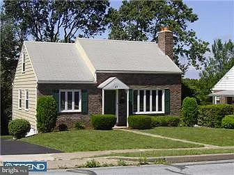 27 Darlin Dr photo 1