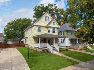 1516 Mars Ave, Lakewood, OH